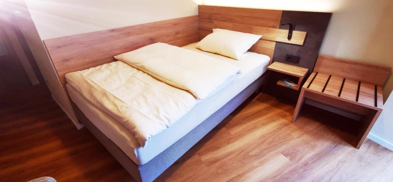 Atelier Hotel Essen-City Bagian luar foto