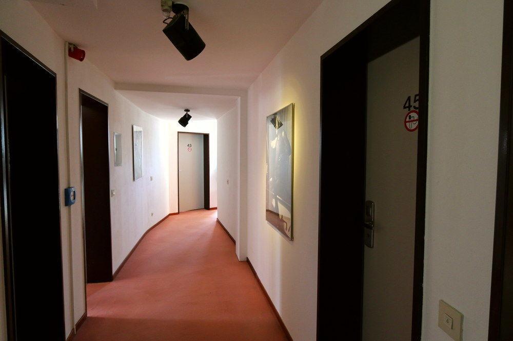 Atelier Hotel Essen-City Bagian luar foto
