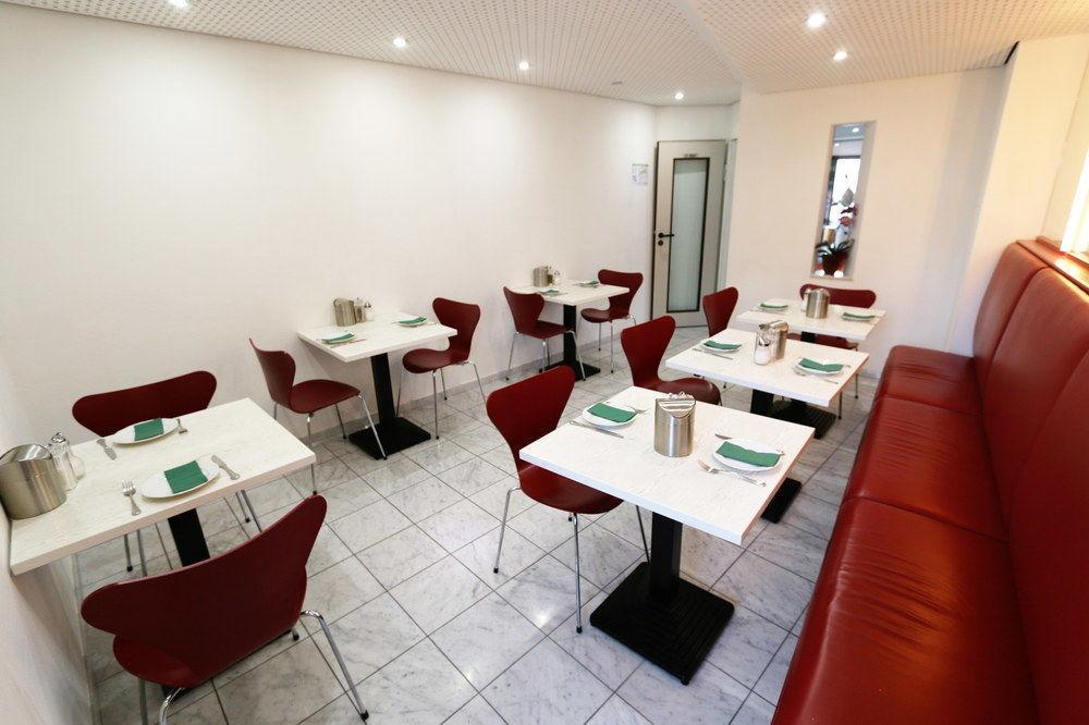 Atelier Hotel Essen-City Bagian luar foto