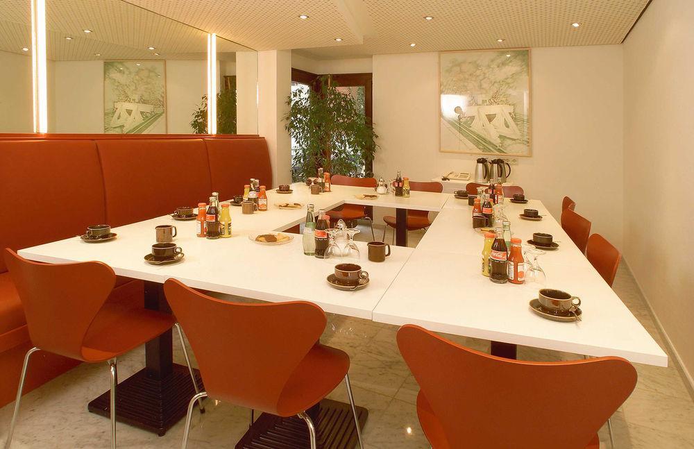 Atelier Hotel Essen-City Bagian luar foto