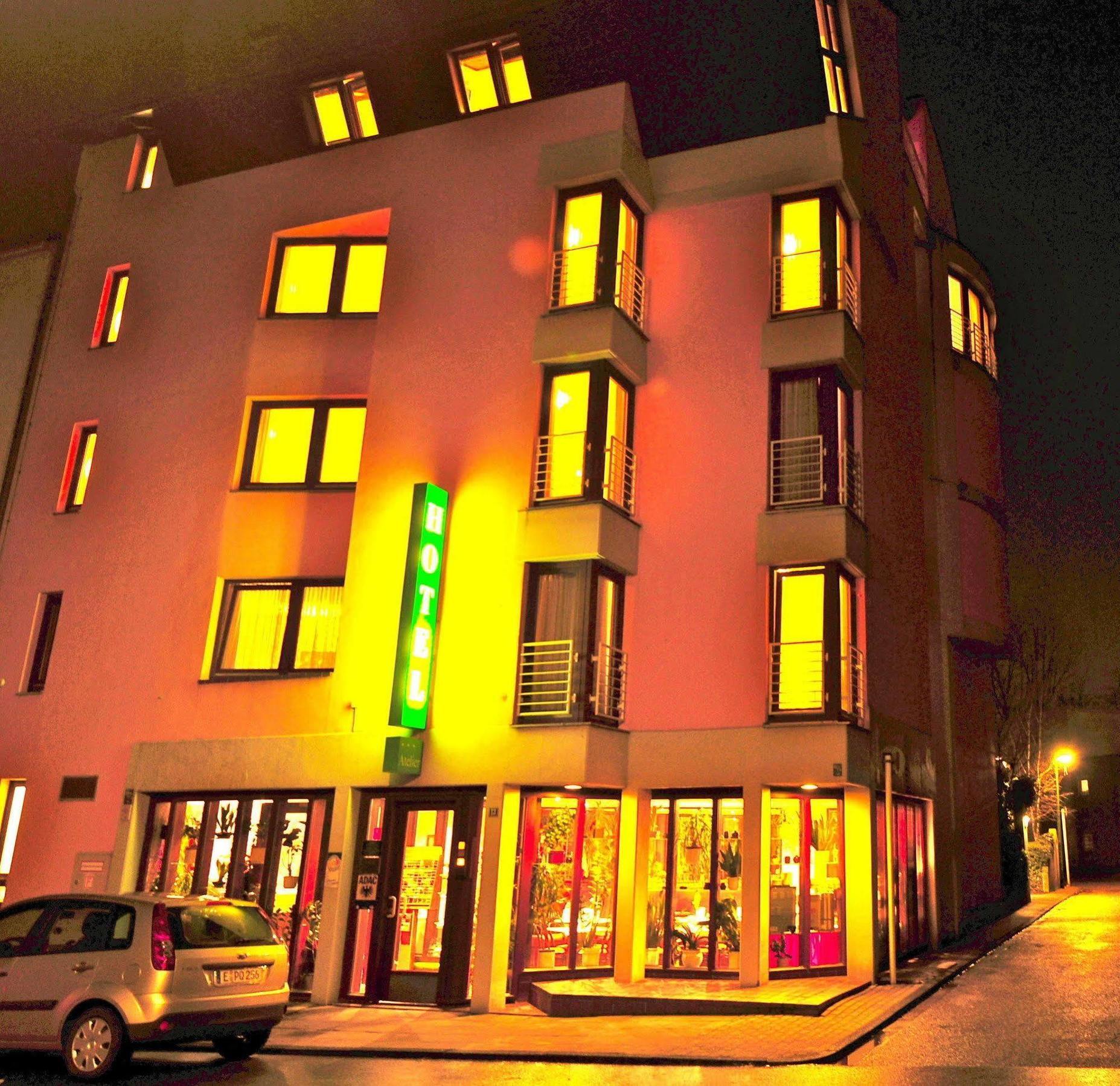 Atelier Hotel Essen-City Bagian luar foto