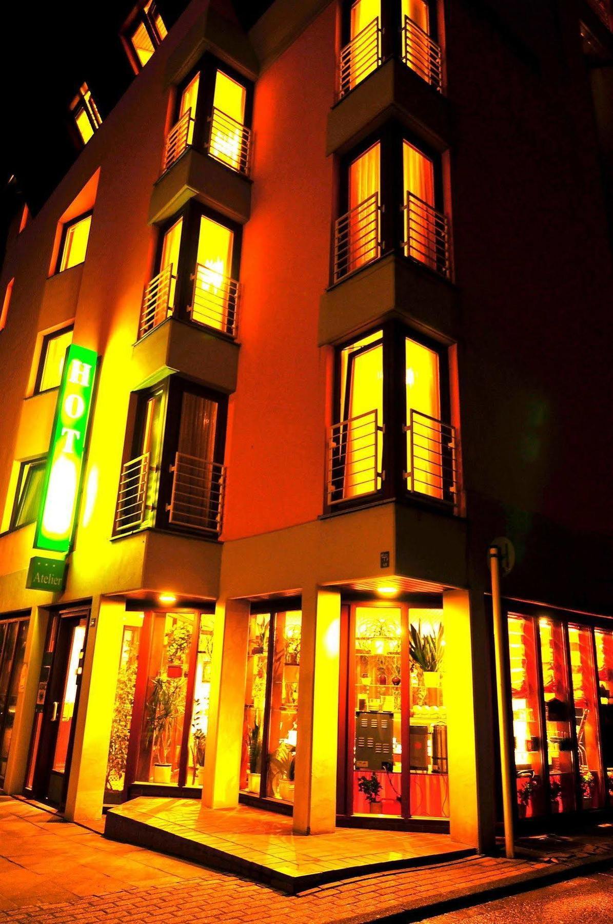 Atelier Hotel Essen-City Bagian luar foto