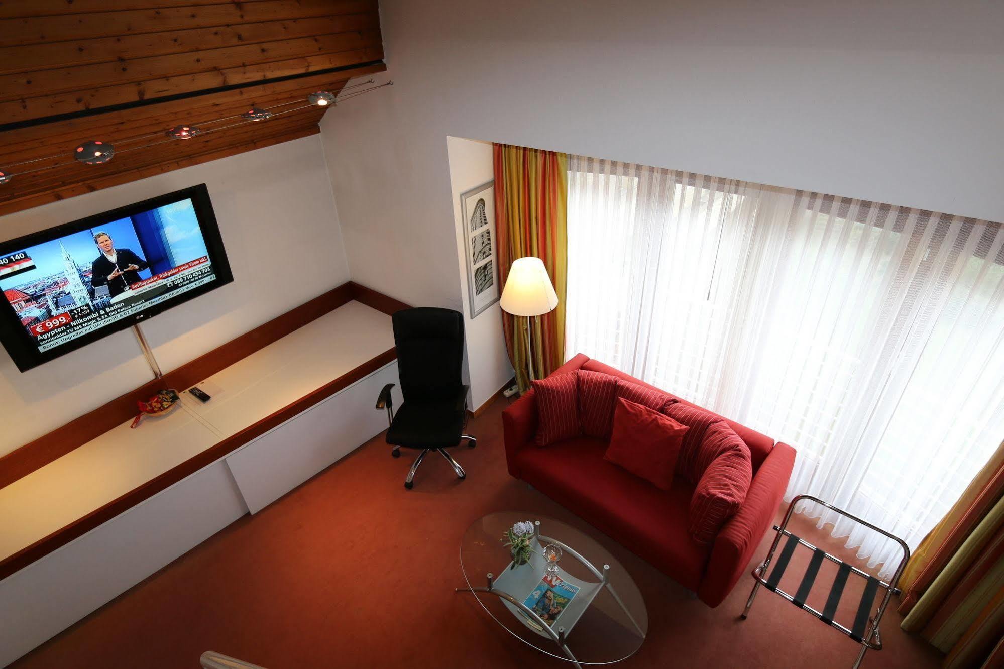 Atelier Hotel Essen-City Bagian luar foto
