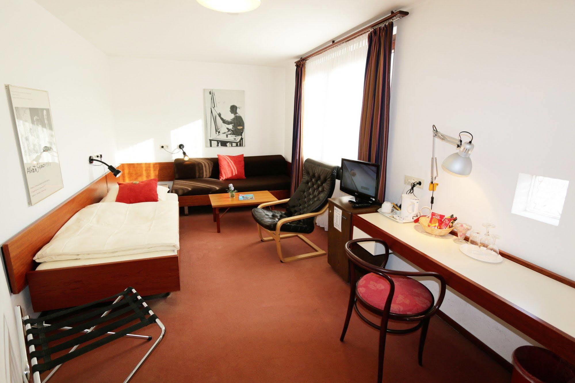 Atelier Hotel Essen-City Bagian luar foto