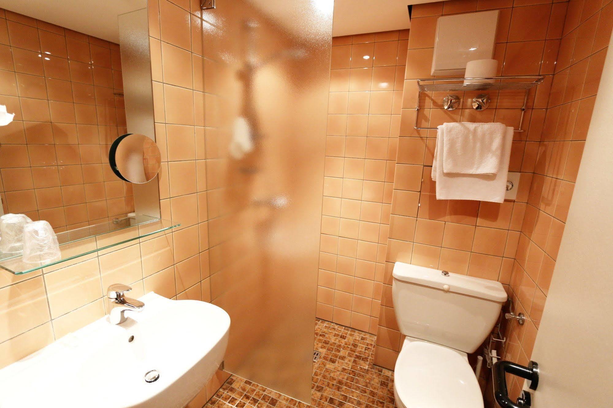 Atelier Hotel Essen-City Bagian luar foto