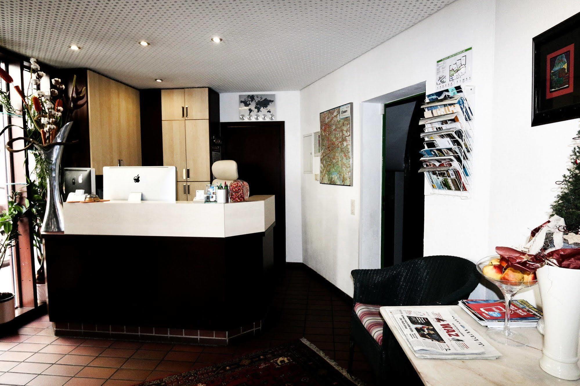 Atelier Hotel Essen-City Bagian luar foto