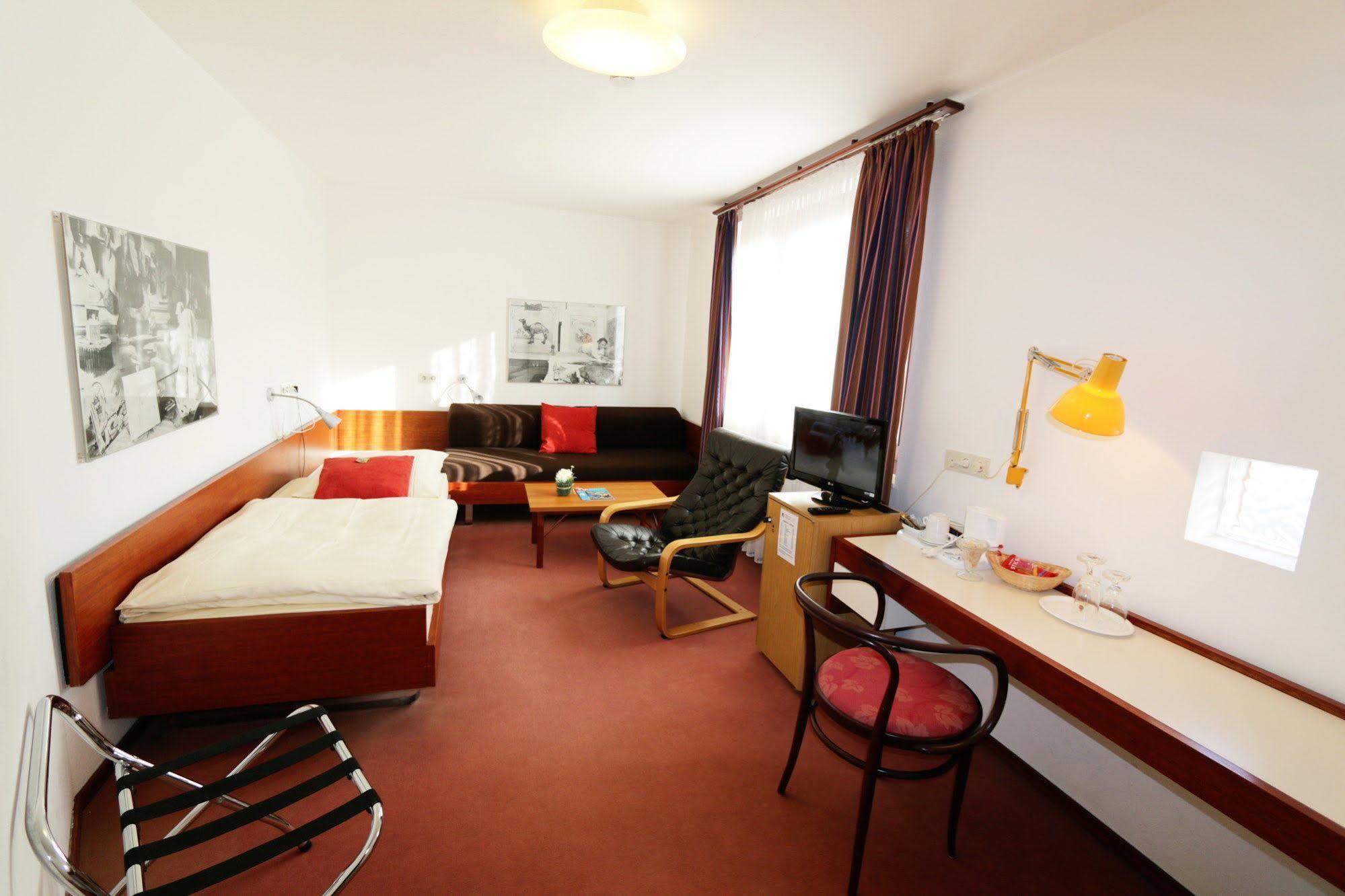 Atelier Hotel Essen-City Bagian luar foto