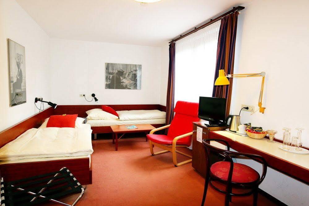 Atelier Hotel Essen-City Bagian luar foto