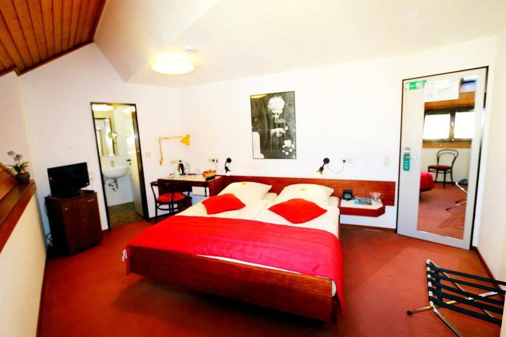 Atelier Hotel Essen-City Bagian luar foto